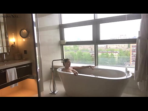 ❤️ Tremenda nena masturbando apasionadamente su coño en el baño ❌ Porno en es.extraclasswork.ru ❌️