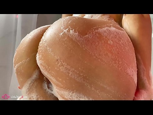 ❤️ Morena se masturba el coño con un vibrador hasta alcanzar un intenso orgasmo en la ducha ❌ Porno en es.extraclasswork.ru ❌️