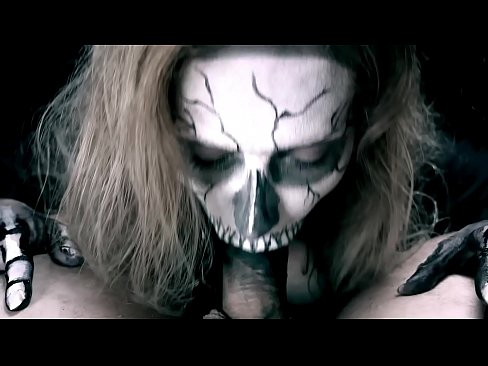 ❤️ Demon girl chupando pollas con su boca negra y tragando semen ❌ Porno en es.extraclasswork.ru ❌️
